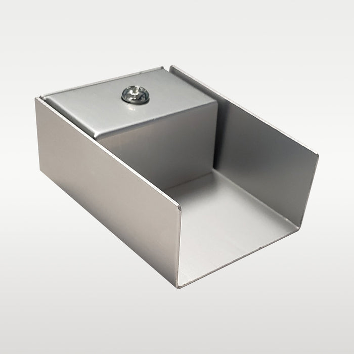 50-90 End Stop with Pull Out Tab